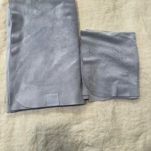 Lululemon yoga mat towel and small towel for face - purple colour